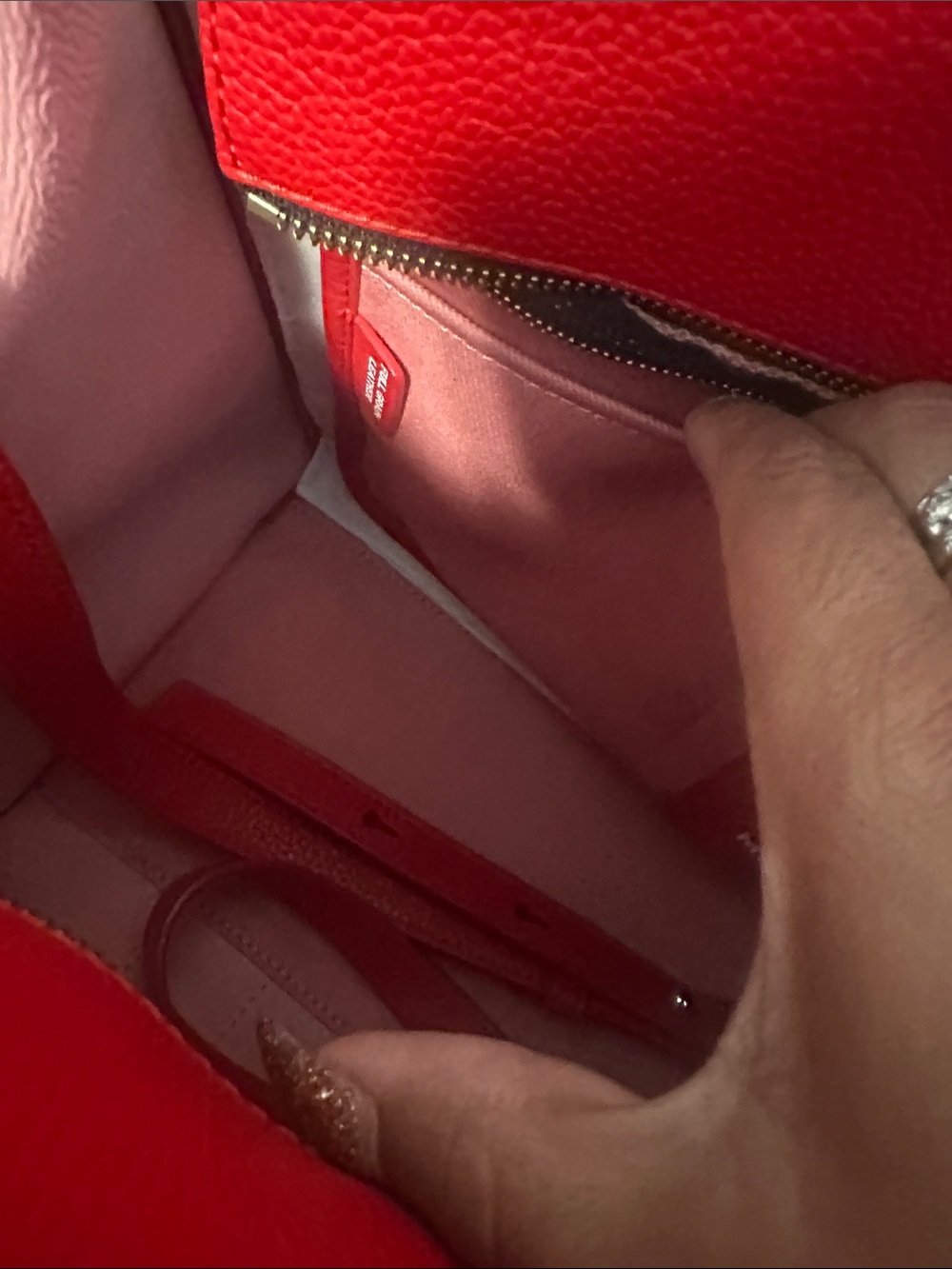 Medium 
Marc Jacobs Red The ToteBag Pebbled Leather Tote - Picture 5 of 8